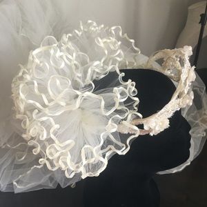VTG Ivory Comb Hold Dramatic Pearl & Lace Double Layered Wedding Veil Headpiece